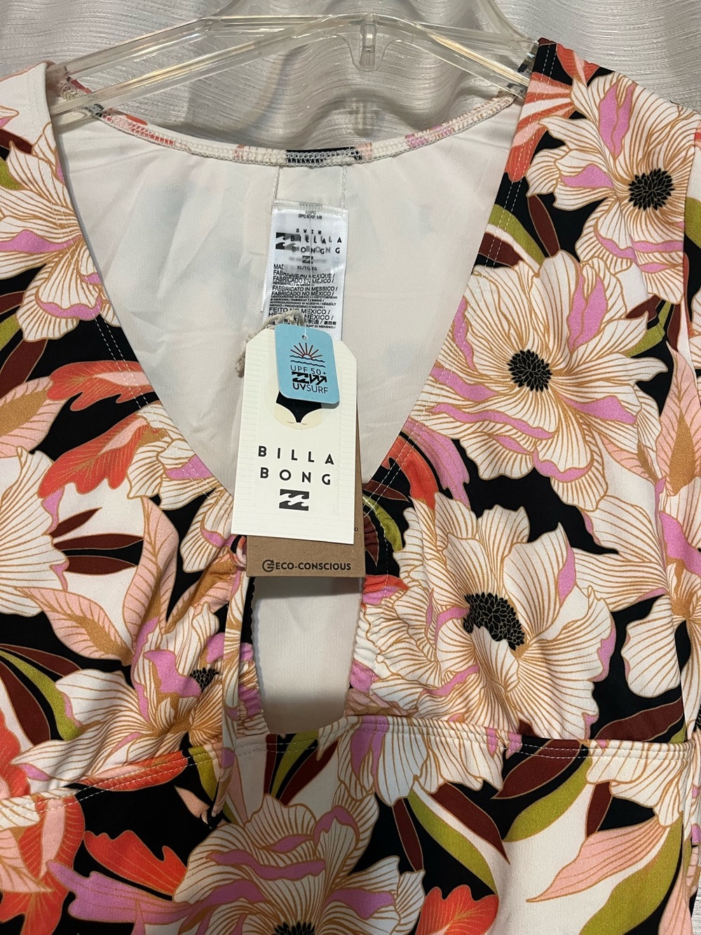 NWT Billabong XL(14) Dream State Bodysuit in gorgeous print. SPF 50 - Picture 5 of 7